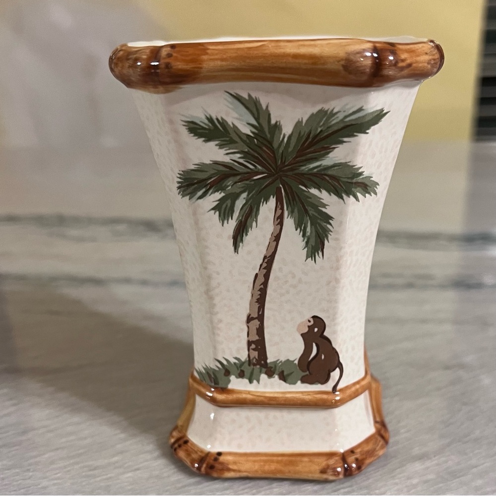 VTG Springmaid Palm Breeze Ceramic Bathroom Cup